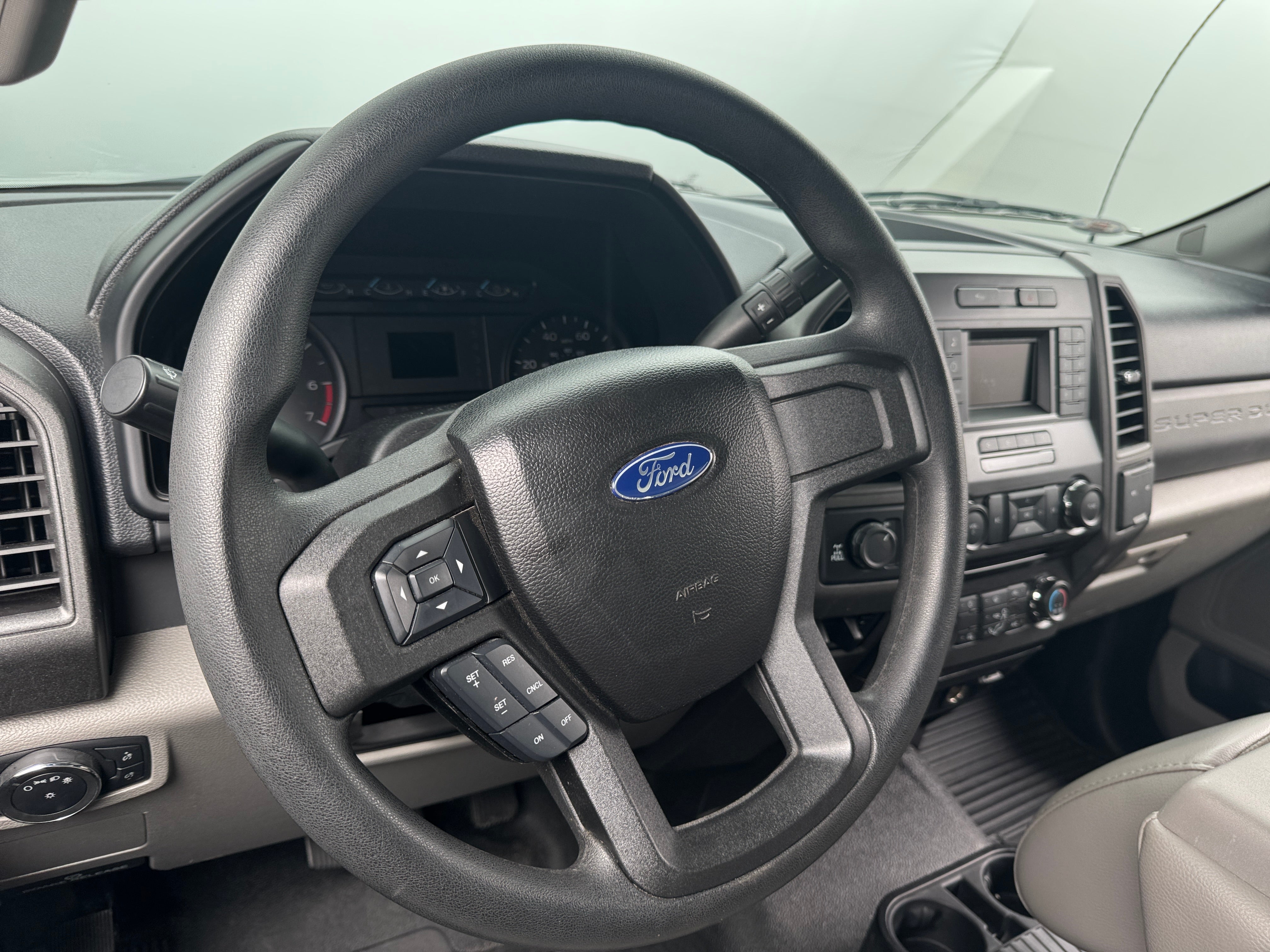 ford f-350 super duty 2017 1FTRF3B65HEE00675 image ford f-350 super duty 2017 1FTRF3B65HEE00675 image